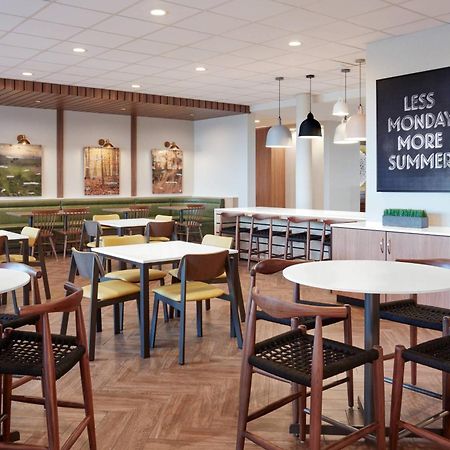 Fairfield Inn & Suites Shawnee Bagian luar foto