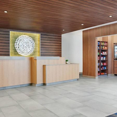 Fairfield Inn & Suites Shawnee Bagian luar foto